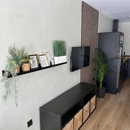 Iris 25 Apartman Benalmádena